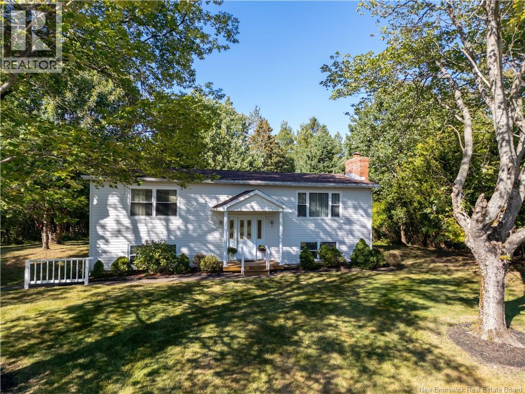 16 Longwood Drive, Quispamsis, New Brunswick