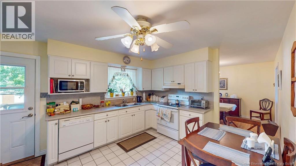 16 Longwood Drive, Quispamsis, New Brunswick  E2E 2S7 - Photo 15 - NB125685