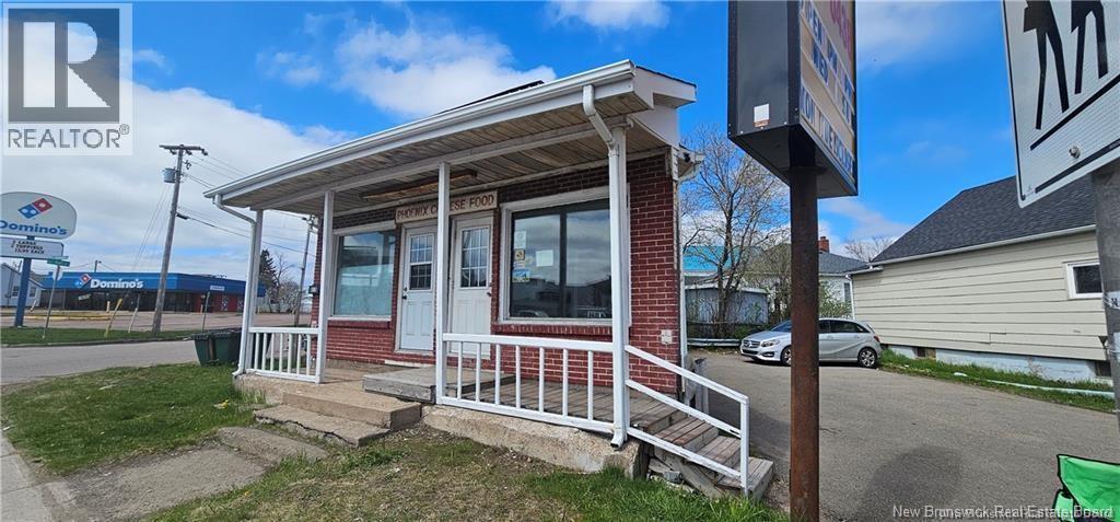 815 Mountain Road, Moncton, New Brunswick  E1C 2R7 - Photo 4 - NB125754