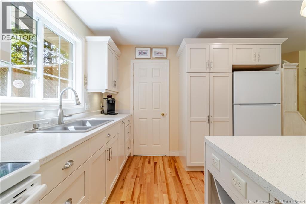 406 Lisgar Street, Fredericton, New Brunswick  E3B 3B2 - Photo 26 - NB125194