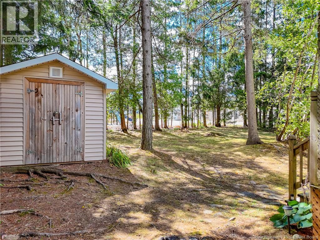 406 Lisgar Street, Fredericton, New Brunswick  E3B 3B2 - Photo 7 - NB125194