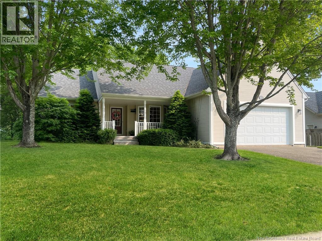 33 Augusta Terrace, Moncton, New Brunswick  E1G 2E1 - Photo 2 - NB125516
