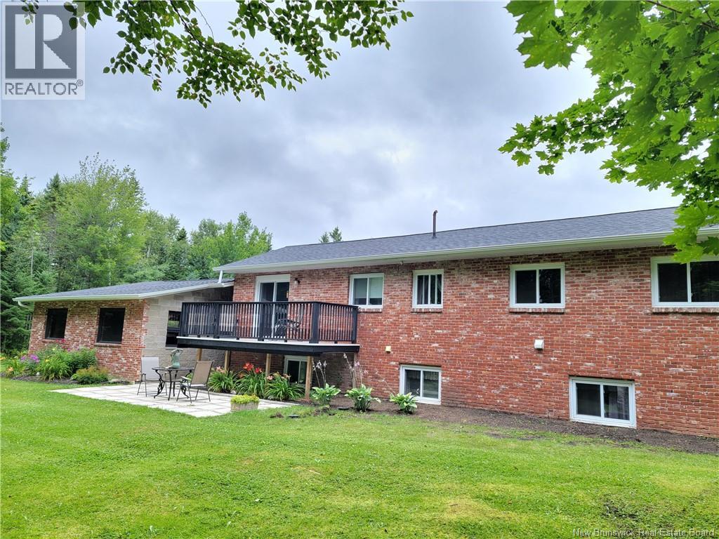 1935 Palmer, Bathurst, New Brunswick  E2A 4X7 - Photo 49 - NB125816
