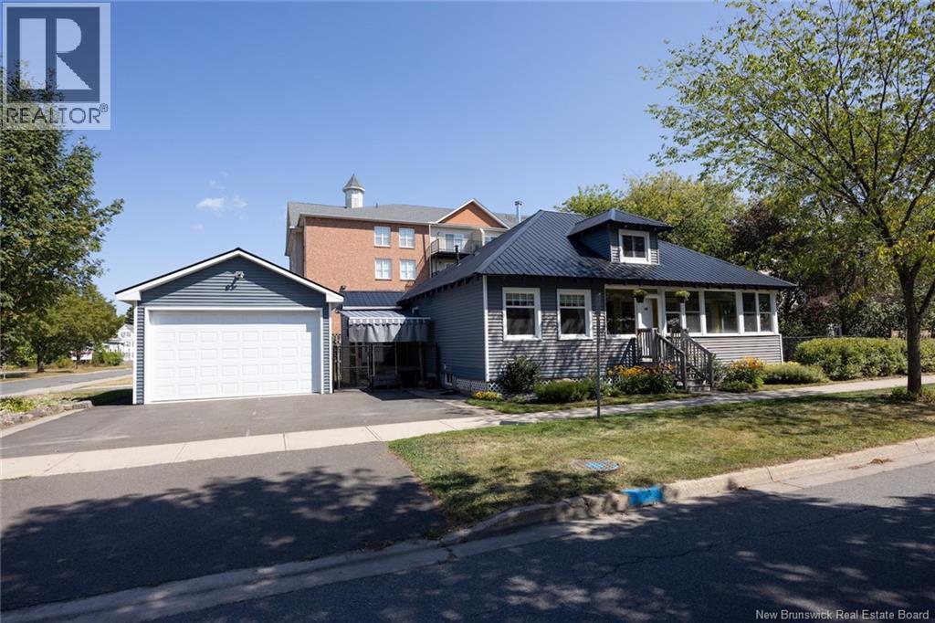 509 Aberdeen Street, Fredericton, New Brunswick