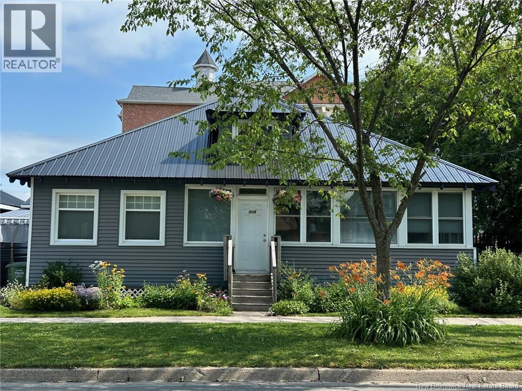 509 Aberdeen Street, Fredericton, New Brunswick  E3B 1S4 - Photo 32 - NB125850