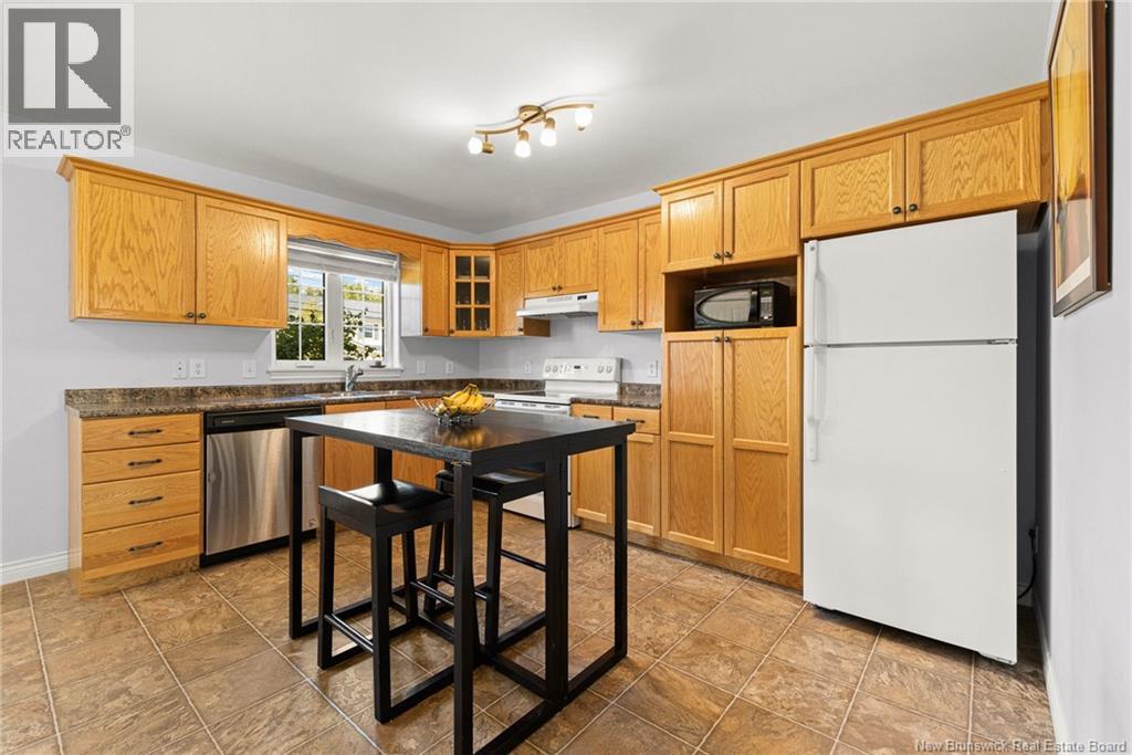 137 Damien, Dieppe, New Brunswick E1A 0G2 - Photo 3 - NB125693