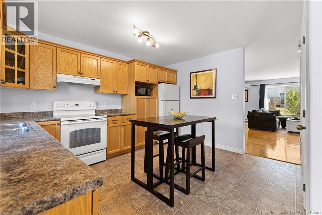 137 Damien, Dieppe, New Brunswick E1A 0G2 - Photo 7 - NB125693