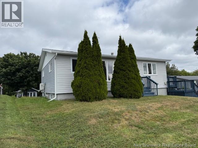 227 Centennial Heights Street, Dalhousie, New Brunswick  E8C 1K5 - Photo 2 - NB125825