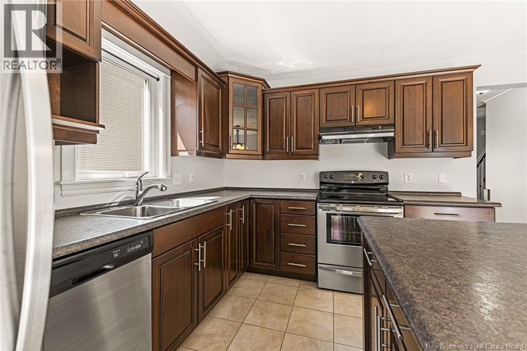24 Lionel, Dieppe, New Brunswick  E1A 8Z1 - Photo 13 - NB125764