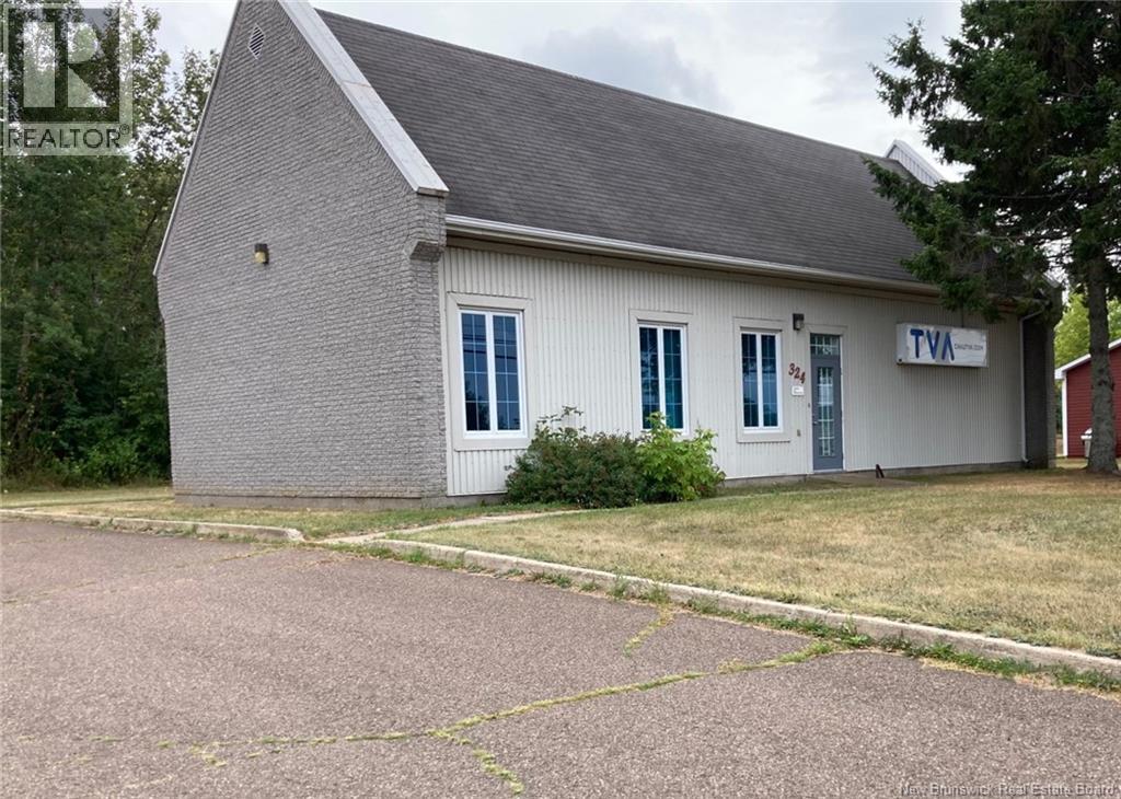 324 Boul. St-Pierre Ouest, Caraquet, New Brunswick  E1W 1A3 - Photo 14 - NB125879