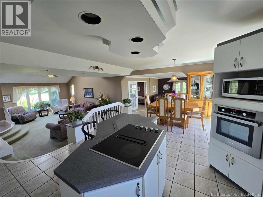804 St Pierre Crescent, Beresford, New Brunswick  E8K 1S1 - Photo 23 - NB125896