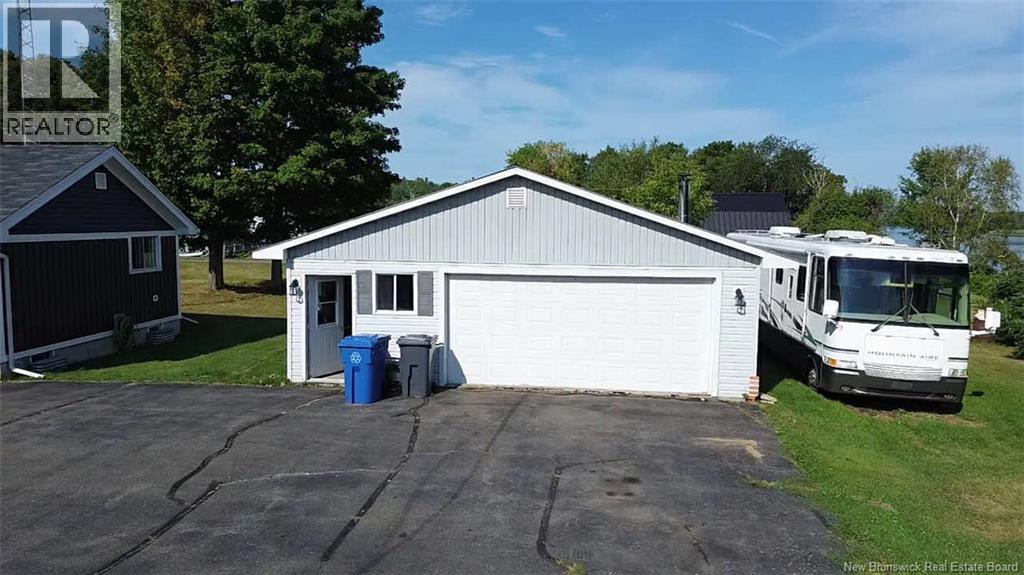 55 Main Street, Meductic, New Brunswick  E6H 1E3 - Photo 10 - NB125901