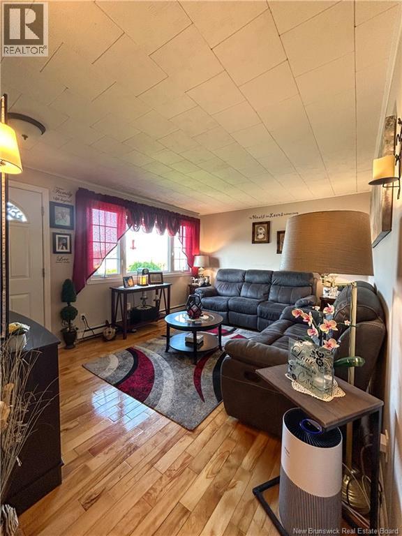 320 Bellevue Street, Atholville, New Brunswick  E3N 4E7 - Photo 9 - NB125955