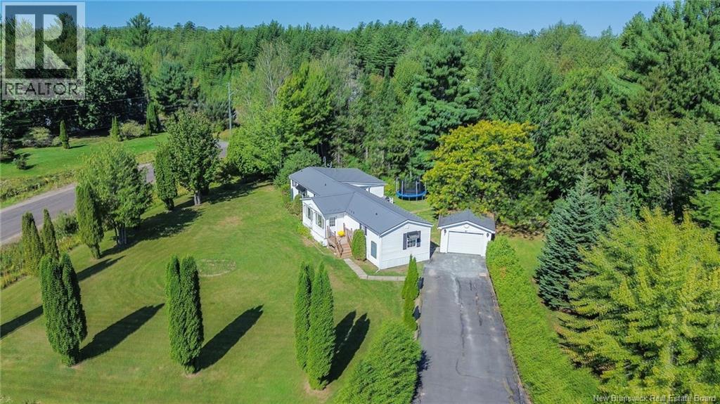 27 Prestige Drive, Lincoln, New Brunswick  E3B 7J1 - Photo 2 - NB125958