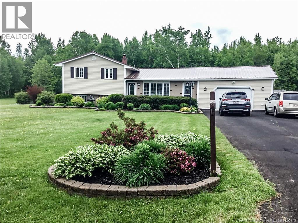 117 De L'eglise Avenue, Saint-Antoine, New Brunswick  E4V 1M2 - Photo 6 - NB125857