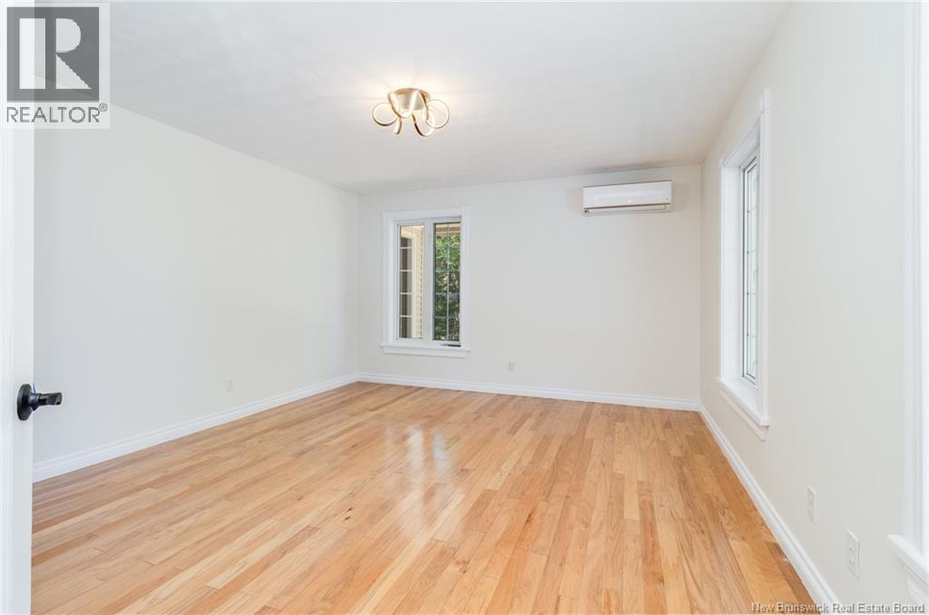 2332 Hanwell Road, Hanwell, New Brunswick  E3E 2E2 - Photo 4 - NB125552