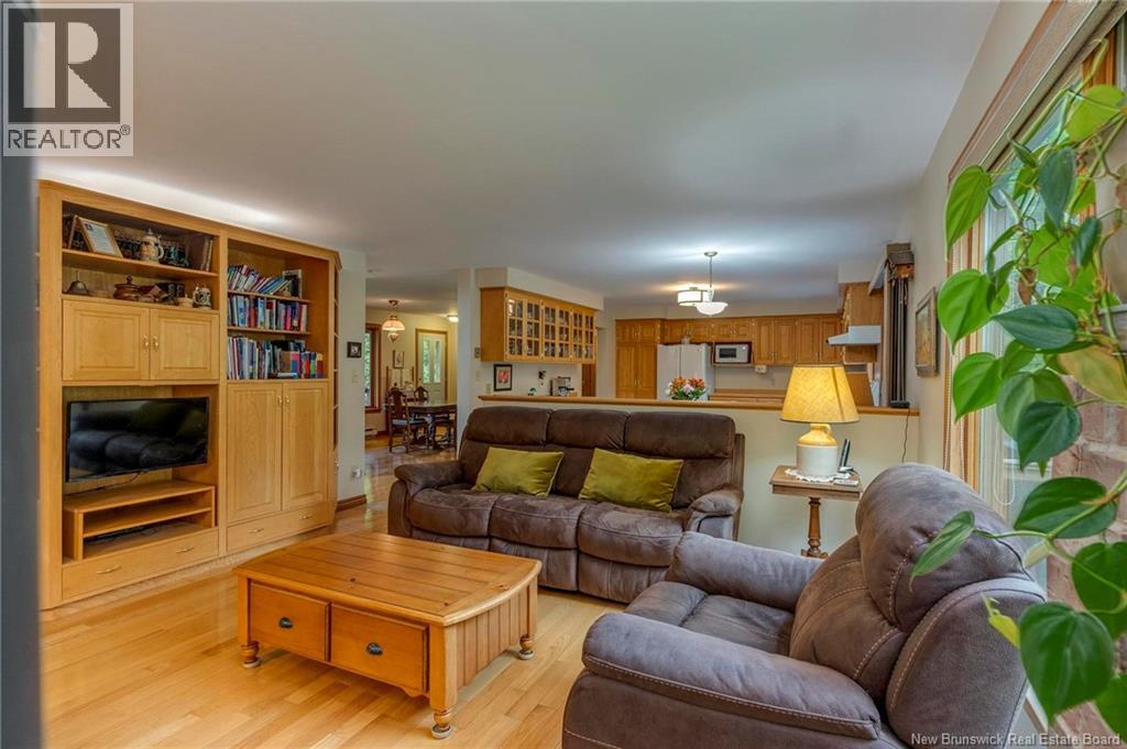 4010 Route 102, Lower Kingsclear, New Brunswick  E3E 1H2 - Photo 19 - NB125934