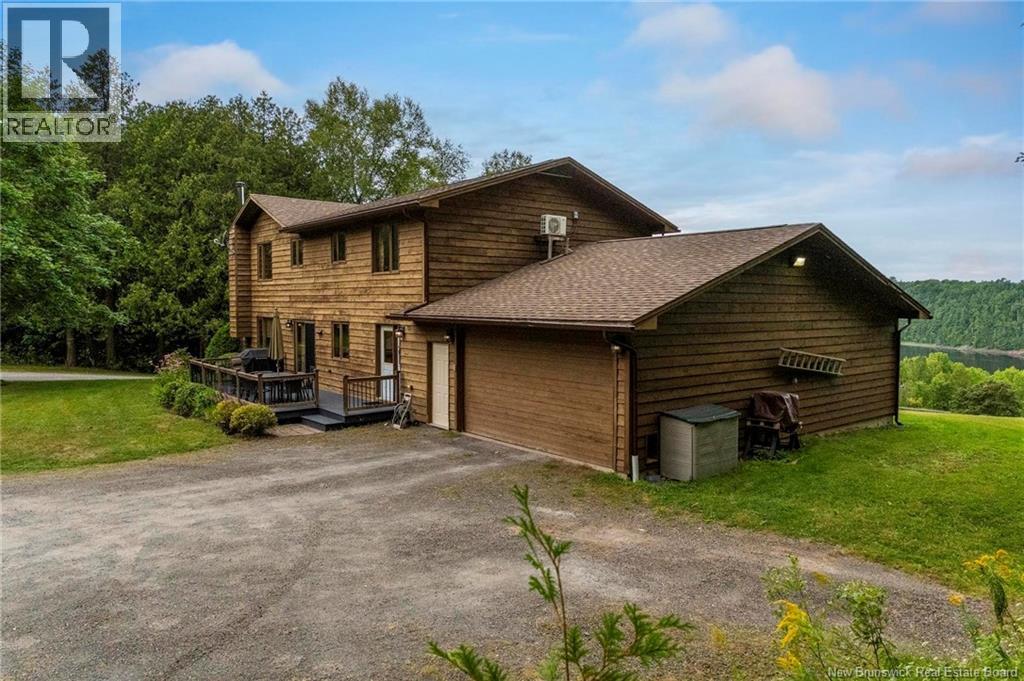 4010 Route 102, Lower Kingsclear, New Brunswick  E3E 1H2 - Photo 3 - NB125934