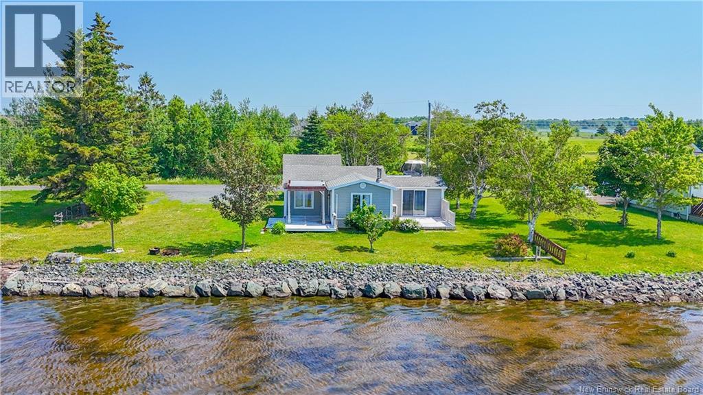 22 rue des Chalets Street, Inkerman Ferry, New Brunswick