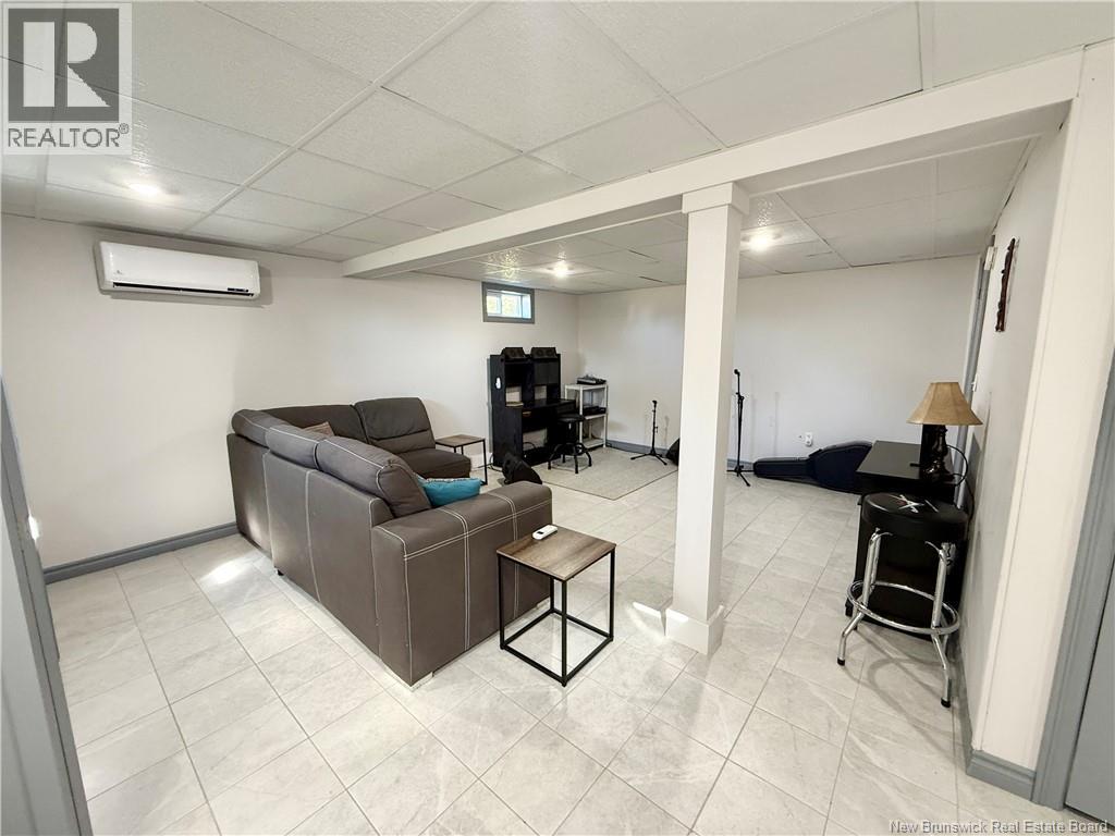 1342 Nicholas Denys, Saint-Laurent, New Brunswick  E8K 3E2 - Photo 21 - NB125880