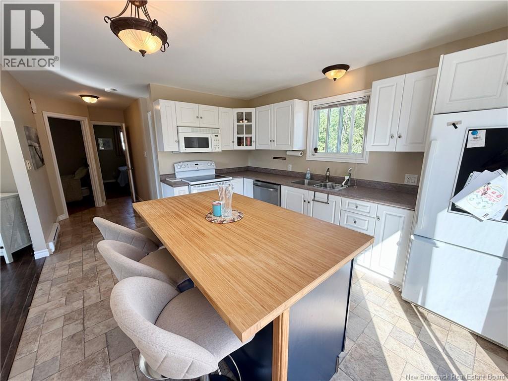 1342 Nicholas Denys, Saint-Laurent, New Brunswick  E8K 3E2 - Photo 5 - NB125880