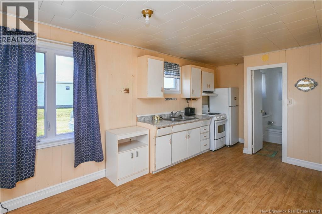 1089 De La Mer Boulevard, Saint-Marie-Saint-Raphaël, New Brunswick  E8T 1V6 - Photo 10 - NB125995