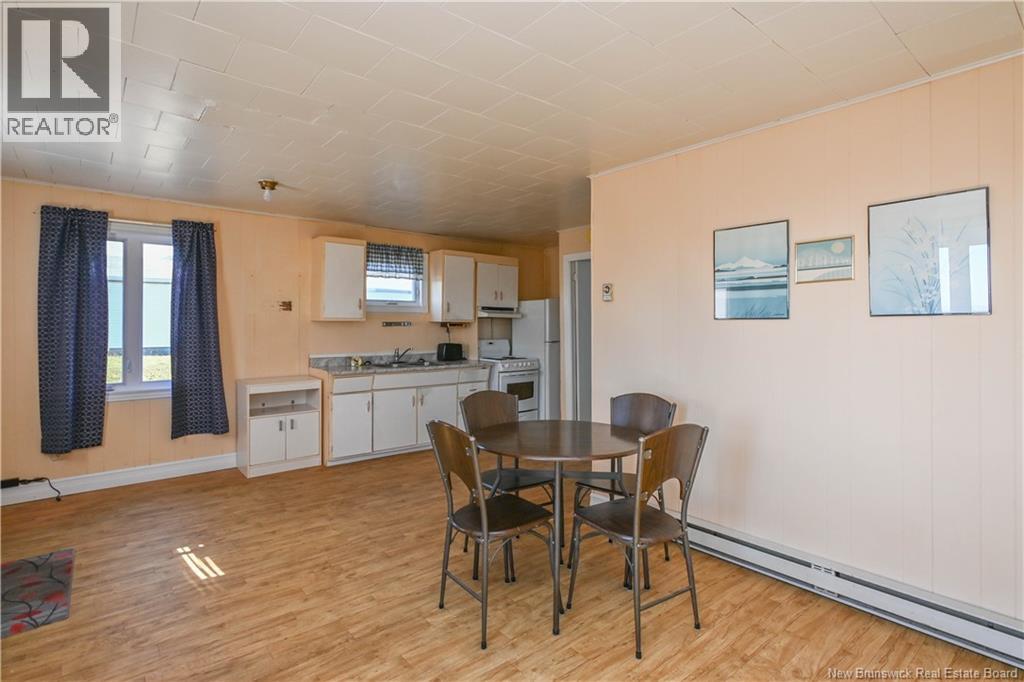 1089 De La Mer Boulevard, Saint-Marie-Saint-Raphaël, New Brunswick  E8T 1V6 - Photo 11 - NB125995