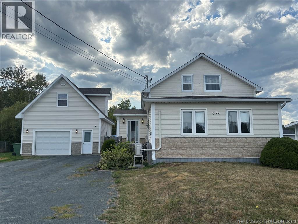 676 Rue Principale, Beresford, New Brunswick