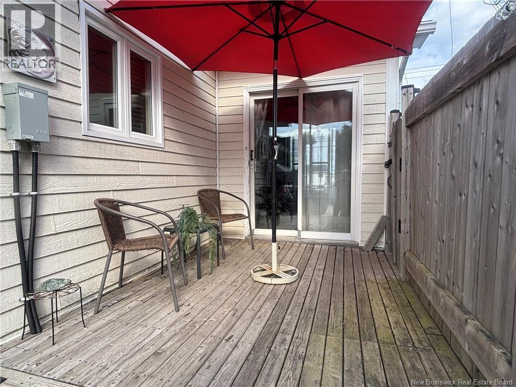 676 Rue Principale, Beresford, New Brunswick  E8K 2Y1 - Photo 10 - NB126011