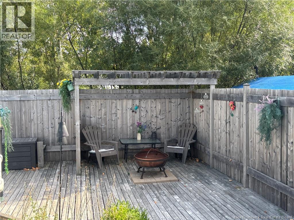 676 Rue Principale, Beresford, New Brunswick  E8K 2Y1 - Photo 19 - NB126011