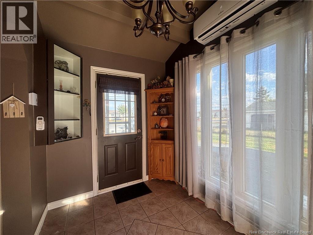 676 Rue Principale, Beresford, New Brunswick  E8K 2Y1 - Photo 30 - NB126011