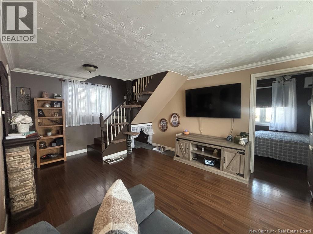 676 Rue Principale, Beresford, New Brunswick  E8K 2Y1 - Photo 40 - NB126011