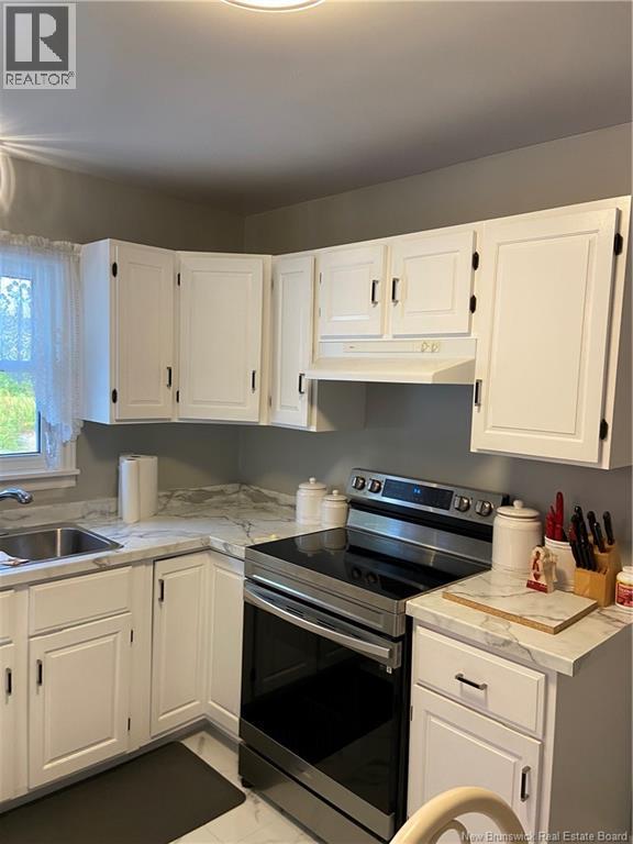 17 Kiwanis Court, Saint John, New Brunswick E2K 4L3 - Photo 8 - NB125863