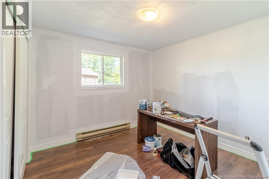 98 Mcadam Avenue, Fredericton, New Brunswick  E3A 1G4 - Photo 12 - NB125919
