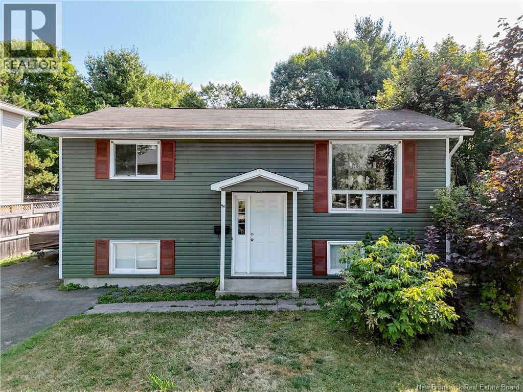 98 Mcadam Avenue, Fredericton, New Brunswick  E3A 1G4 - Photo 2 - NB125919