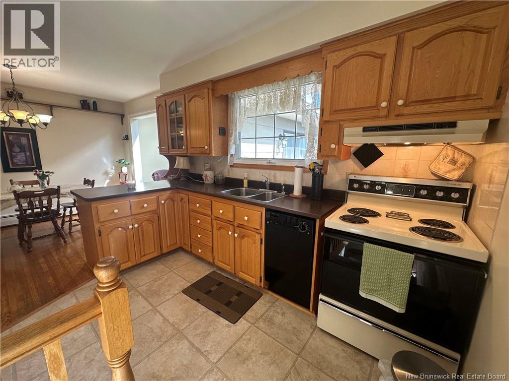 169 Champlain Drive, Saint John, New Brunswick  E2J 3E7 - Photo 8 - NB125658