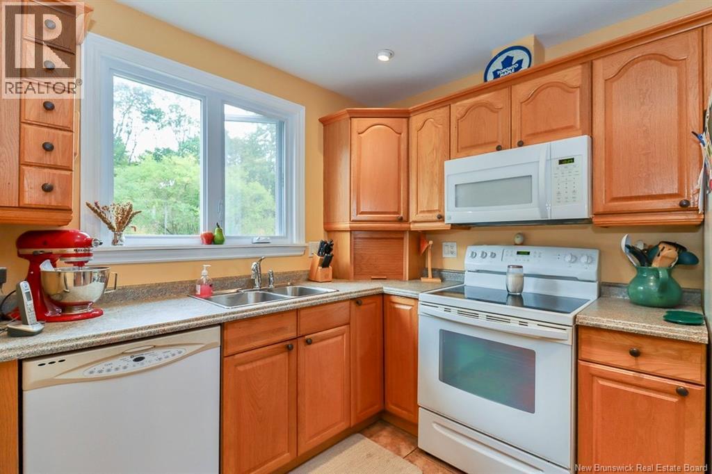 29 Wildwood Street, Saint John, New Brunswick  E2J 2V9 - Photo 8 - NB125989