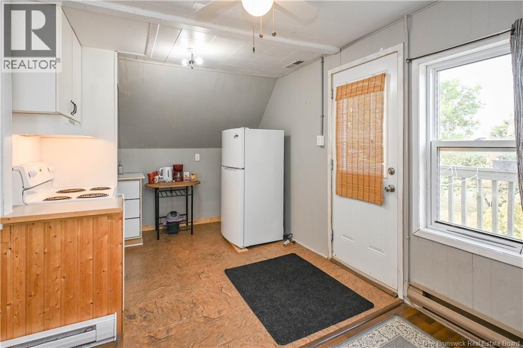 336 Saint-Pierre O. Boulevard, Caraquet, New Brunswick  E1W 1A3 - Photo 27 - NB126054