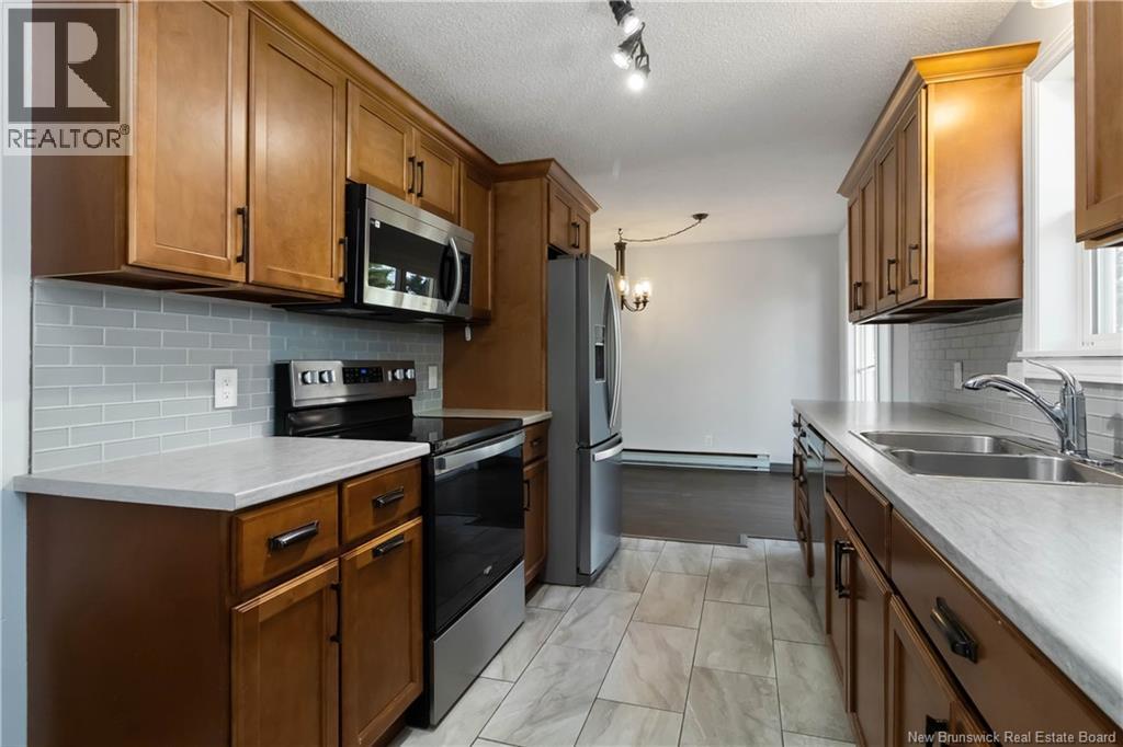 21 Teesdale Street, Moncton, New Brunswick  E1A 5K6 - Photo 9 - NB125887