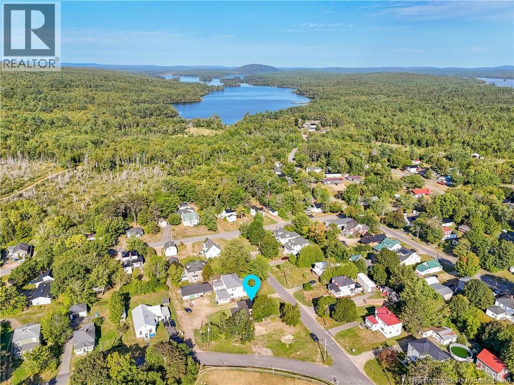 9 Elm Street, Mcadam, New Brunswick  E6J 1X5 - Photo 44 - NB126070