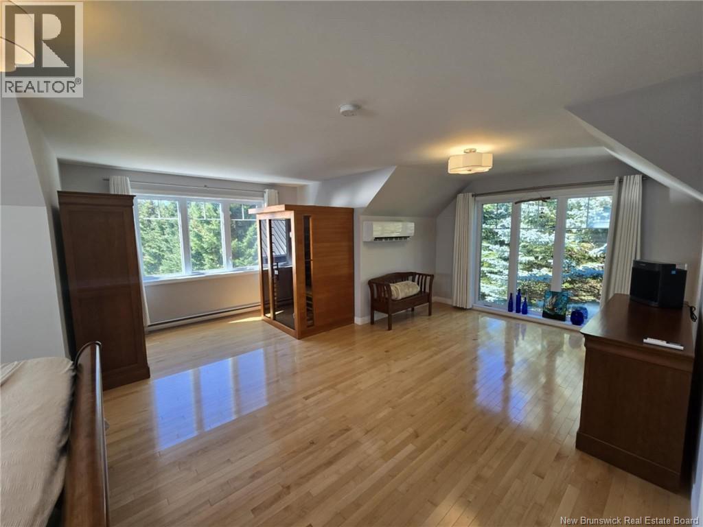 623 Baie Street, Beresford, New Brunswick  E8K 1X3 - Photo 48 - NB126081