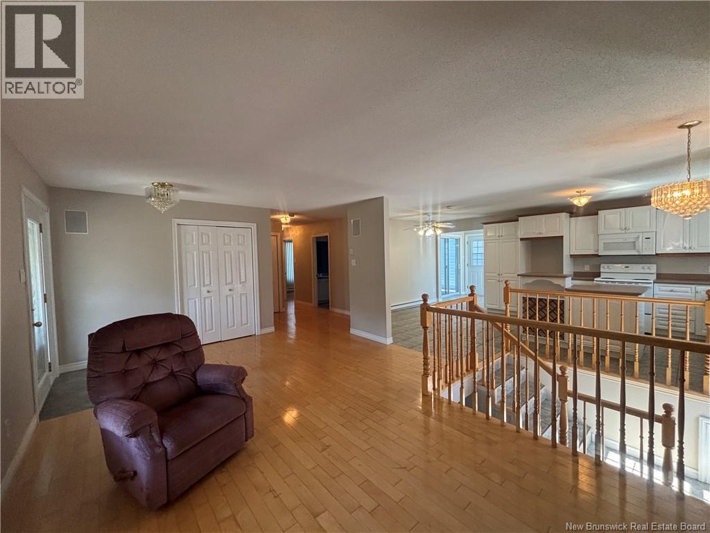 1610 St Peter Avenue, Bathurst, New Brunswick  E2A 3B1 - Photo 18 - NB126084