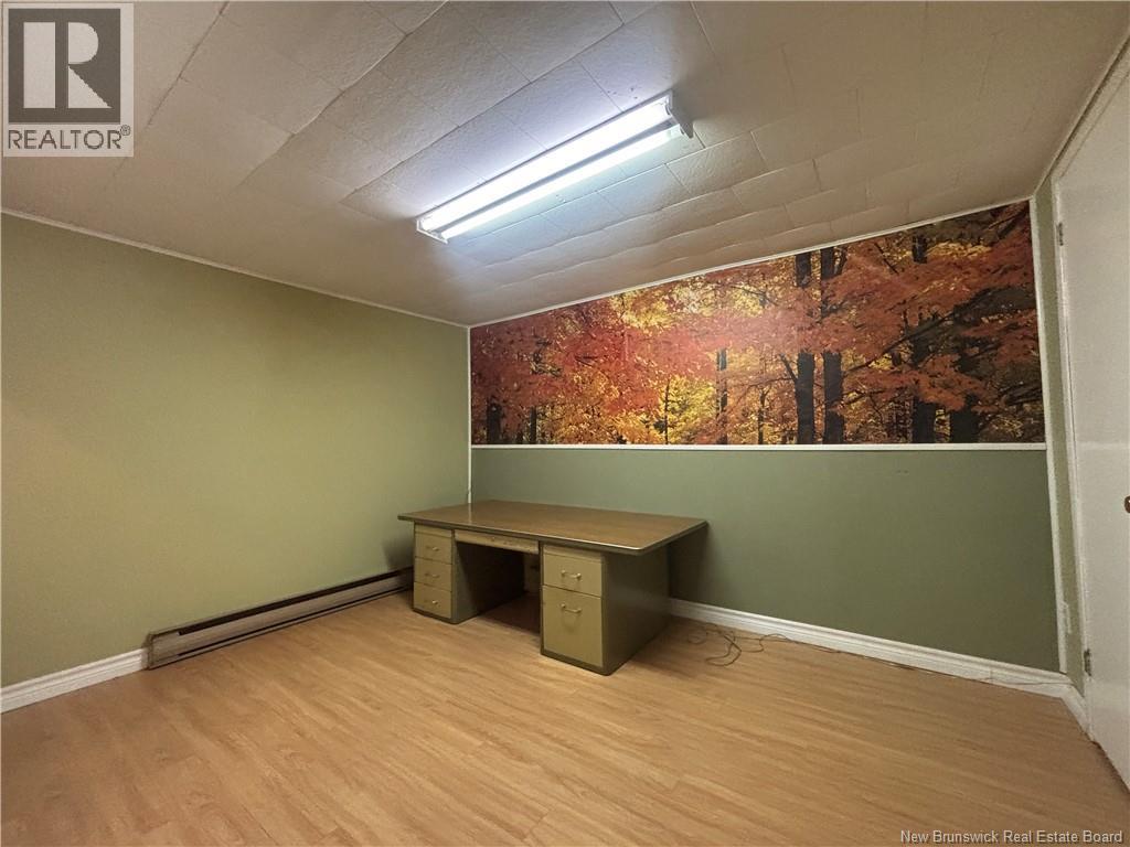 1610 St Peter Avenue, Bathurst, New Brunswick  E2A 3B1 - Photo 35 - NB126084