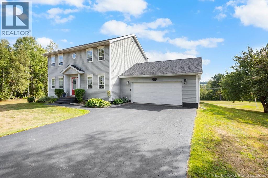 52 Flett Crescent, Strathadam, New Brunswick  E1V 4H8 - Photo 2 - NB126108