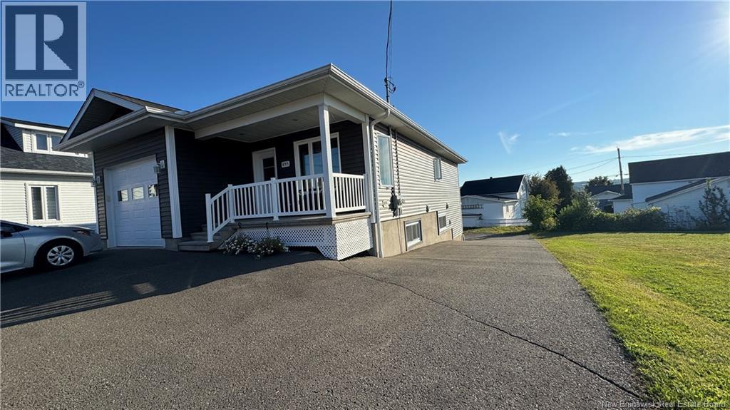 277 St-George Street, Grand-Sault/grand Falls, New Brunswick  E3Y 1C4 - Photo 2 - NB115322