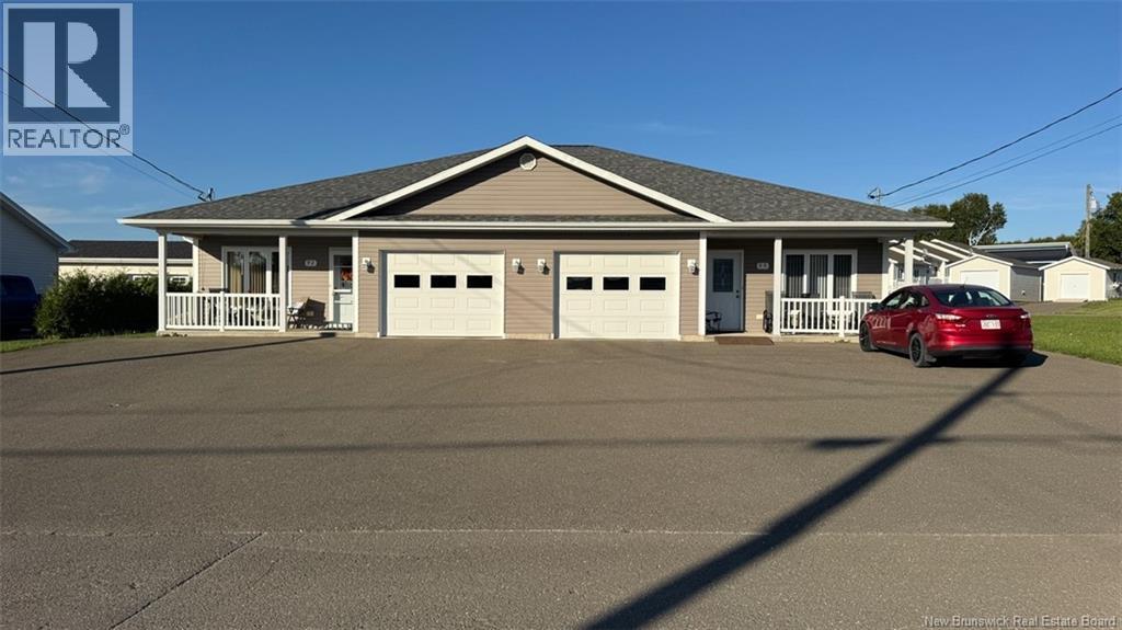 90-92 Taylor Street, Grand-Sault/Grand Falls, New Brunswick