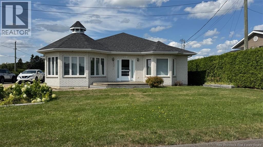 61 Reservoir Street, Grand Falls, New Brunswick  E3Y 1C4 - Photo 1 - NB126122