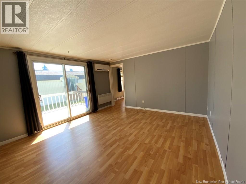 25 Parc P'tiso Street, Edmundston, New Brunswick  E3V 3X7 - Photo 3 - NB126085