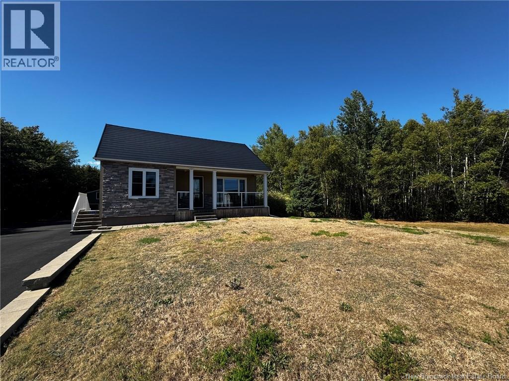 1015 Principale Street, Neguac, New Brunswick  E9G 4K3 - Photo 2 - NB126129