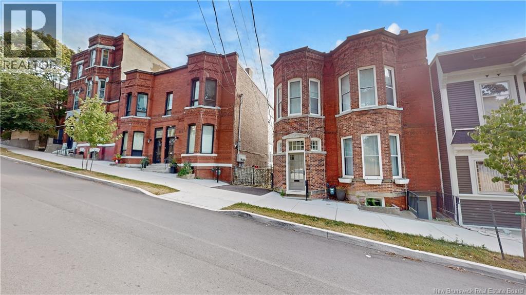 154 Sydney Street, Saint John, New Brunswick  E2L 2M3 - Photo 2 - NB126010